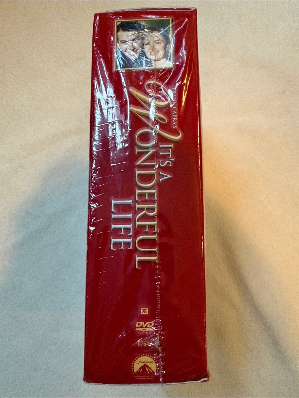 It’s a Wonderful Life Collector’s Edition - Red Holiday Packaging - Picture 5 of 7